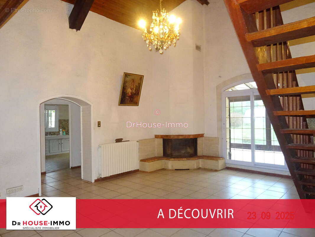 Maison 240 m² à Saint-Andre-De-Cubzac  - photo 11