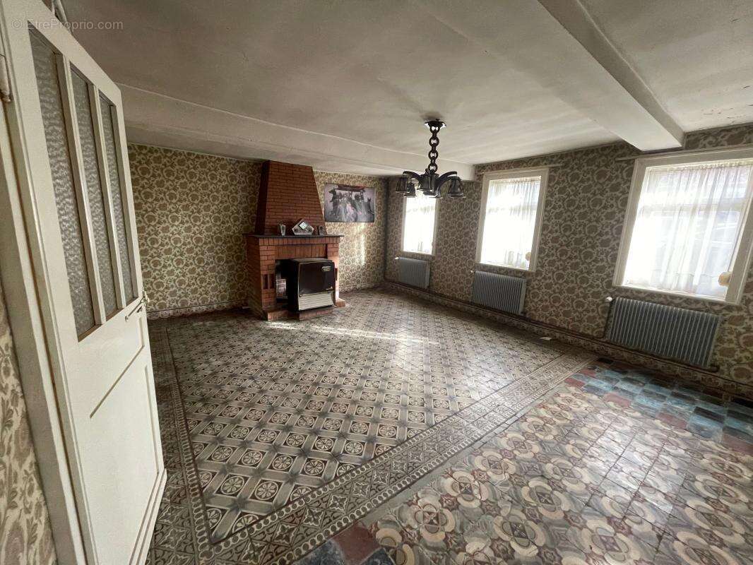 Maison à MONS-EN-PEVELE