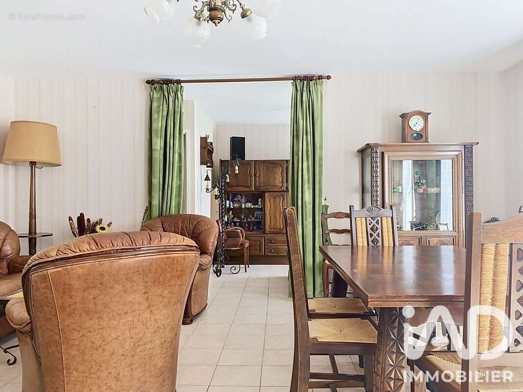 Appartement 86 m² à Dourdan  - photo 4