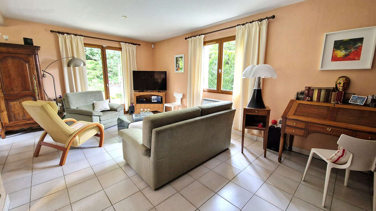Maison à BARBERAZ