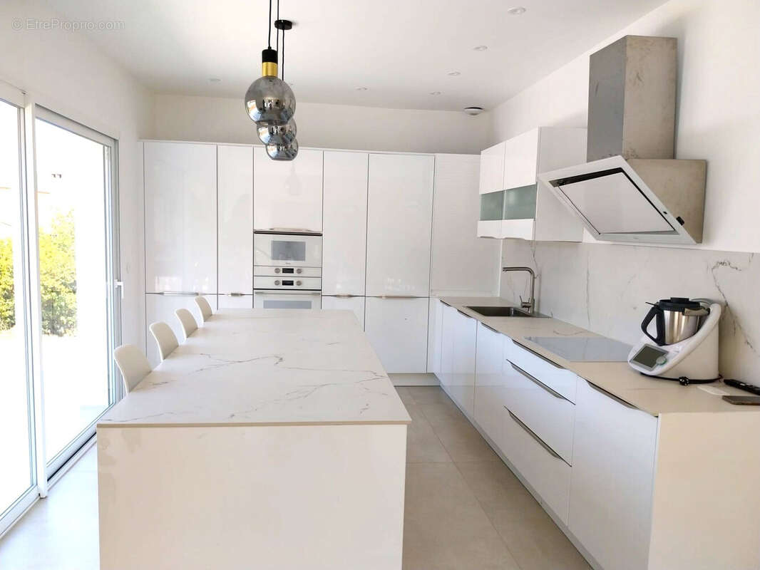 Maison 147 m² à Salasc  - photo 7
