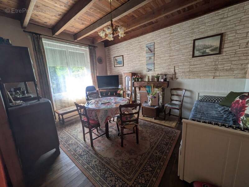 Maison à BUBRY