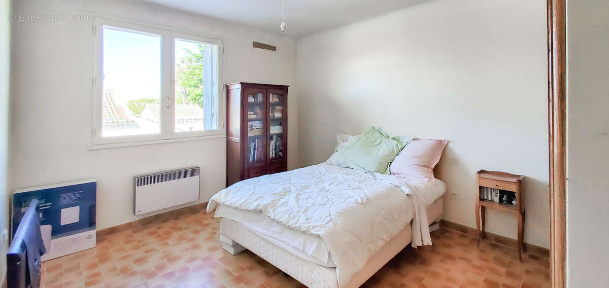 Maison à MAUGUIO