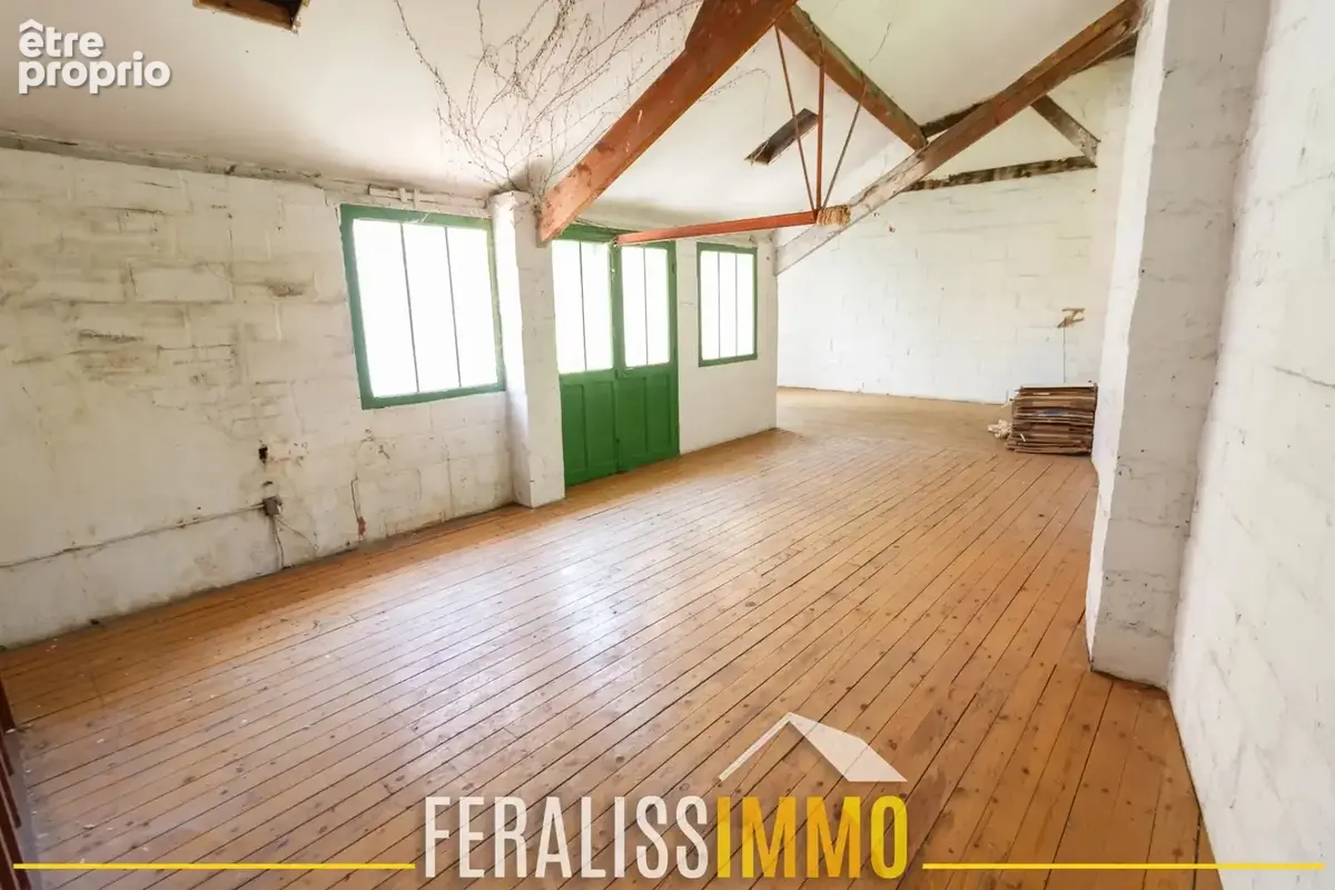 Maison de charme rénovée avec goût, 3 chambres + bureau + an - photo 18