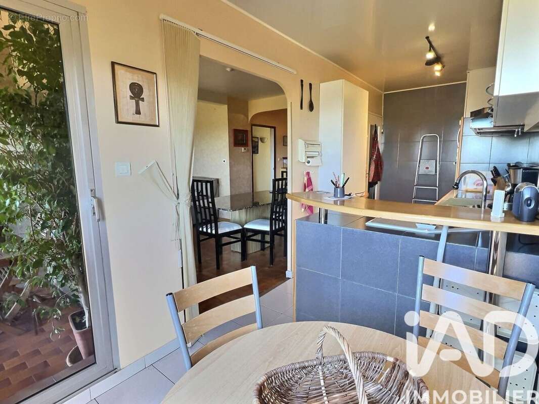 Photo 6 - Appartement à MARSEILLE-9E
