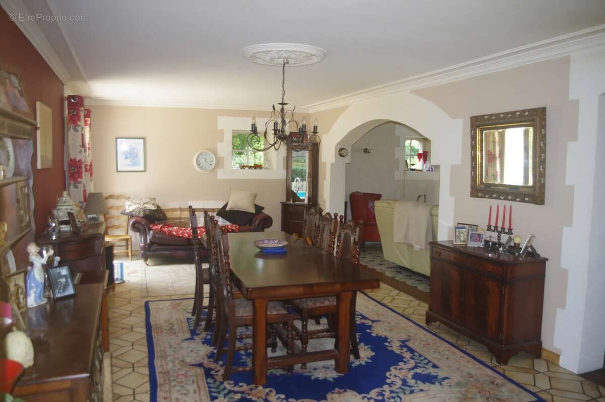 Grande maison de 6 chambres avec maison d'amis - photo 5