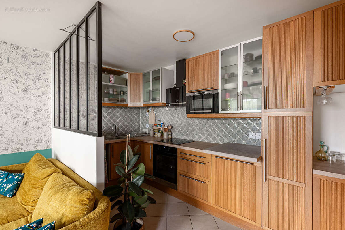 Appartement à PARIS-20E