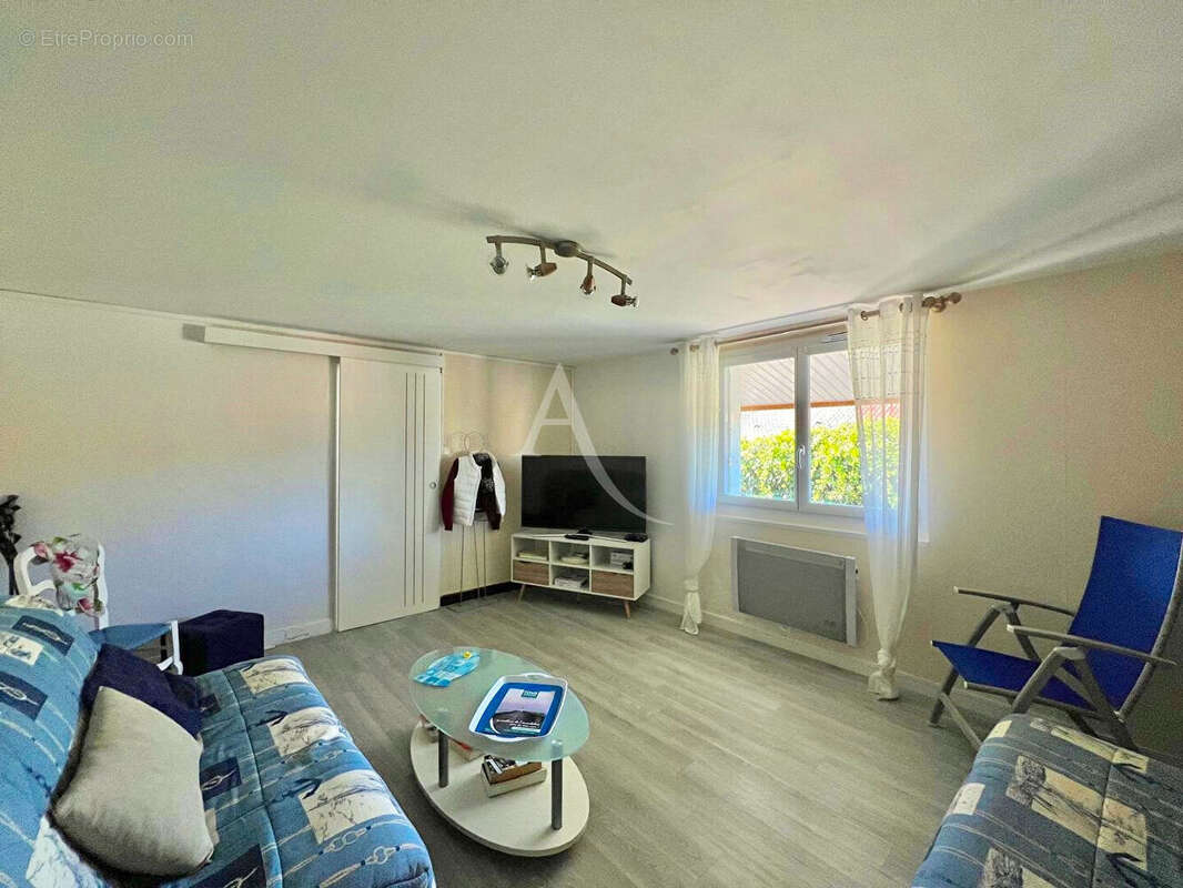 Maison à LONGEVILLE-SUR-MER