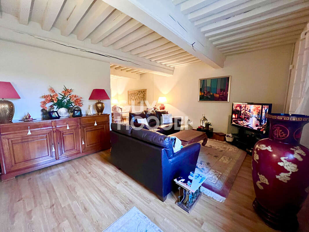 Maison à SAINTE-RADEGONDE