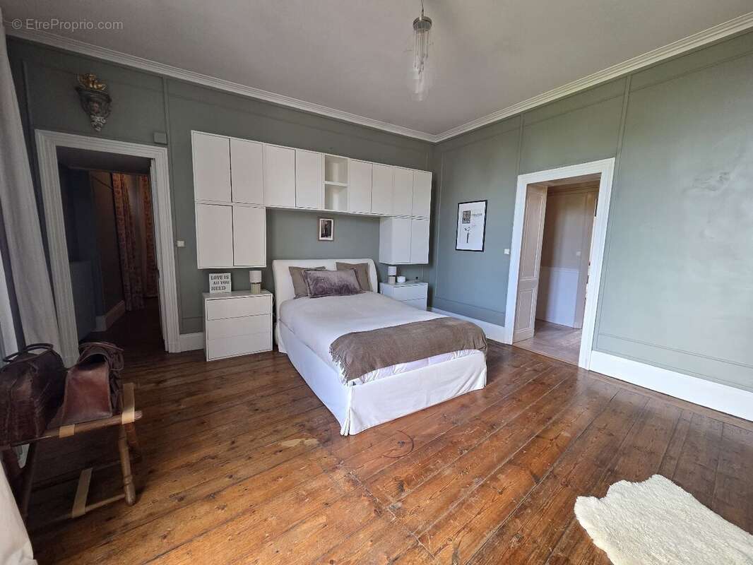 Appartement à COGNAC