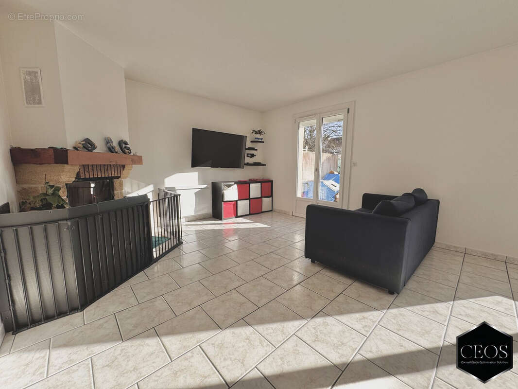 Maison à FAREMOUTIERS