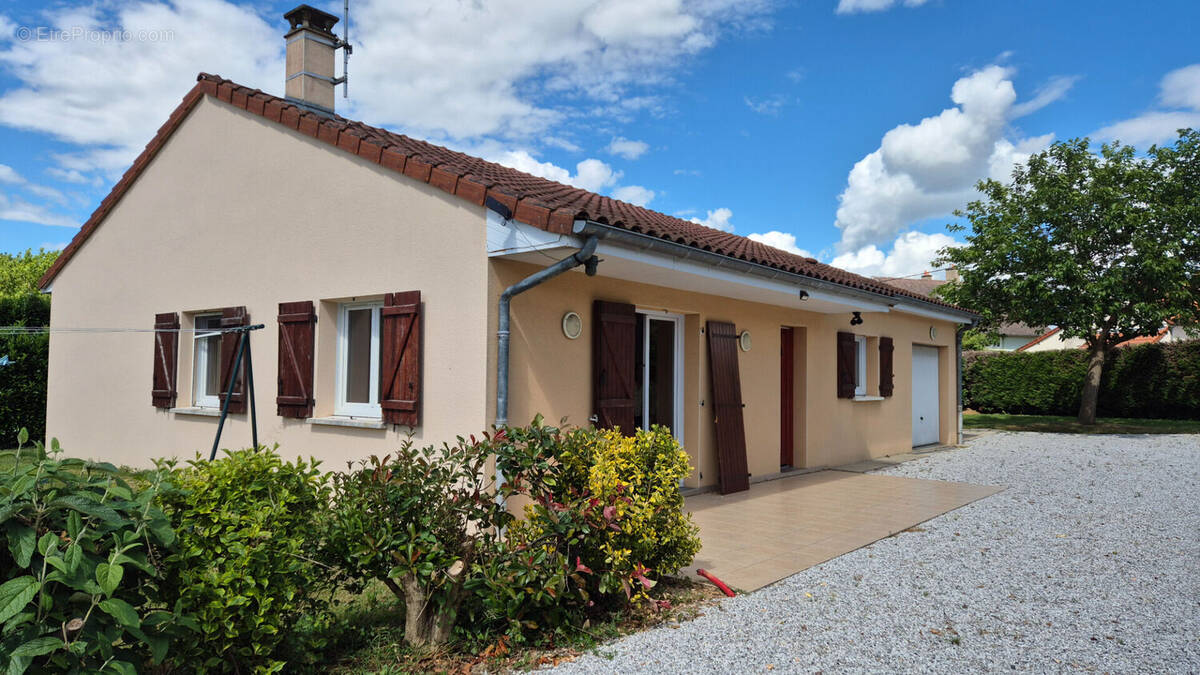 Maison à PARAY-LE-MONIAL