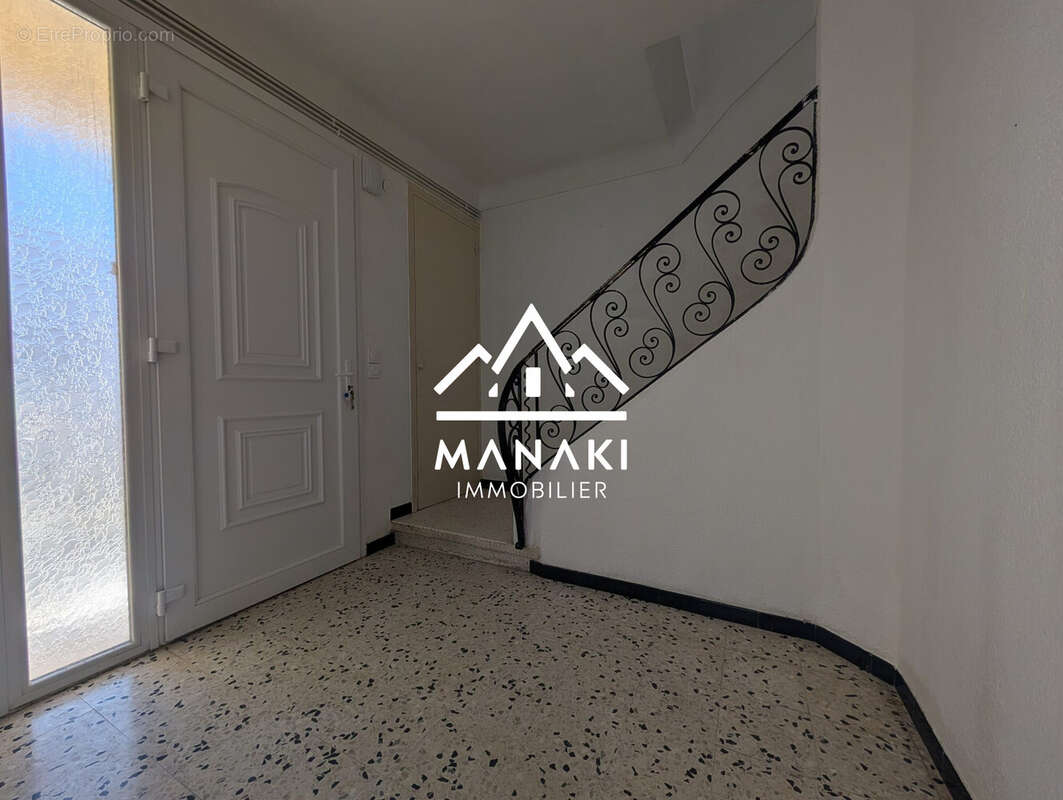 Hall d'entrée - Maison à LE SOLER