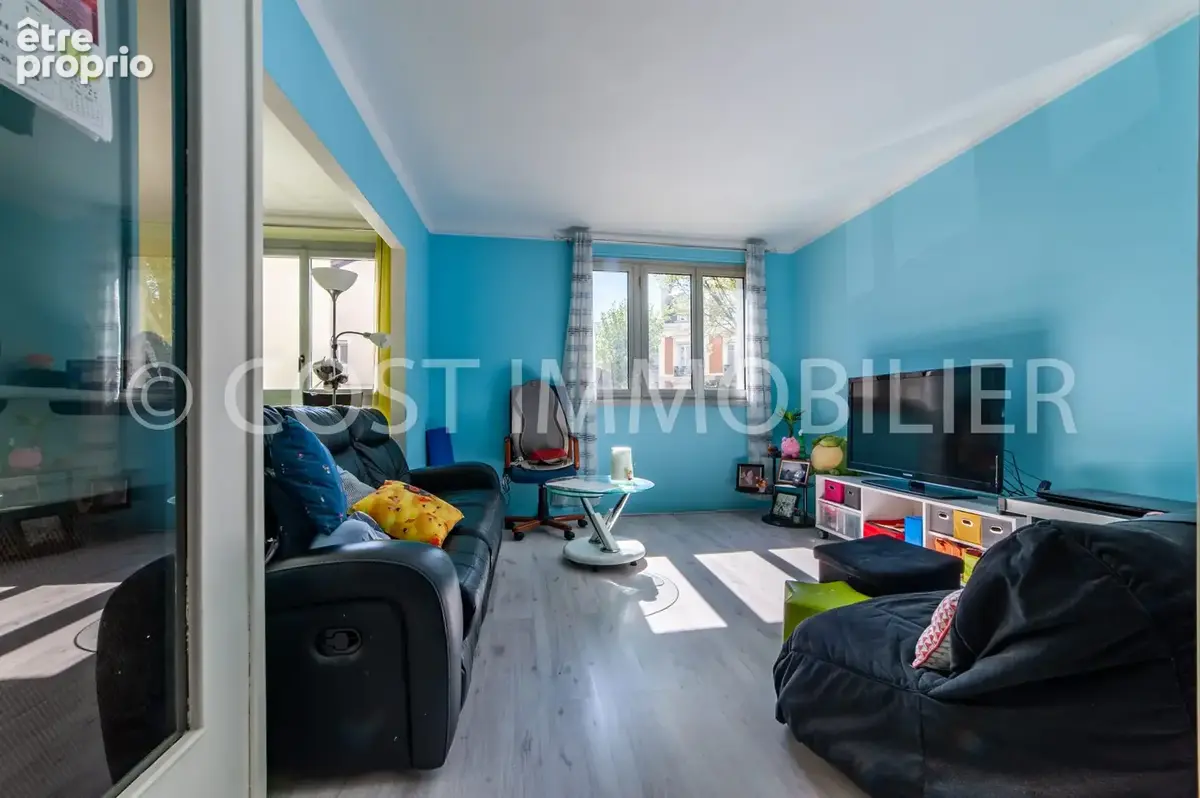 Photo Appartement à Asnieres-Sur-Seine au prix de 330 000€