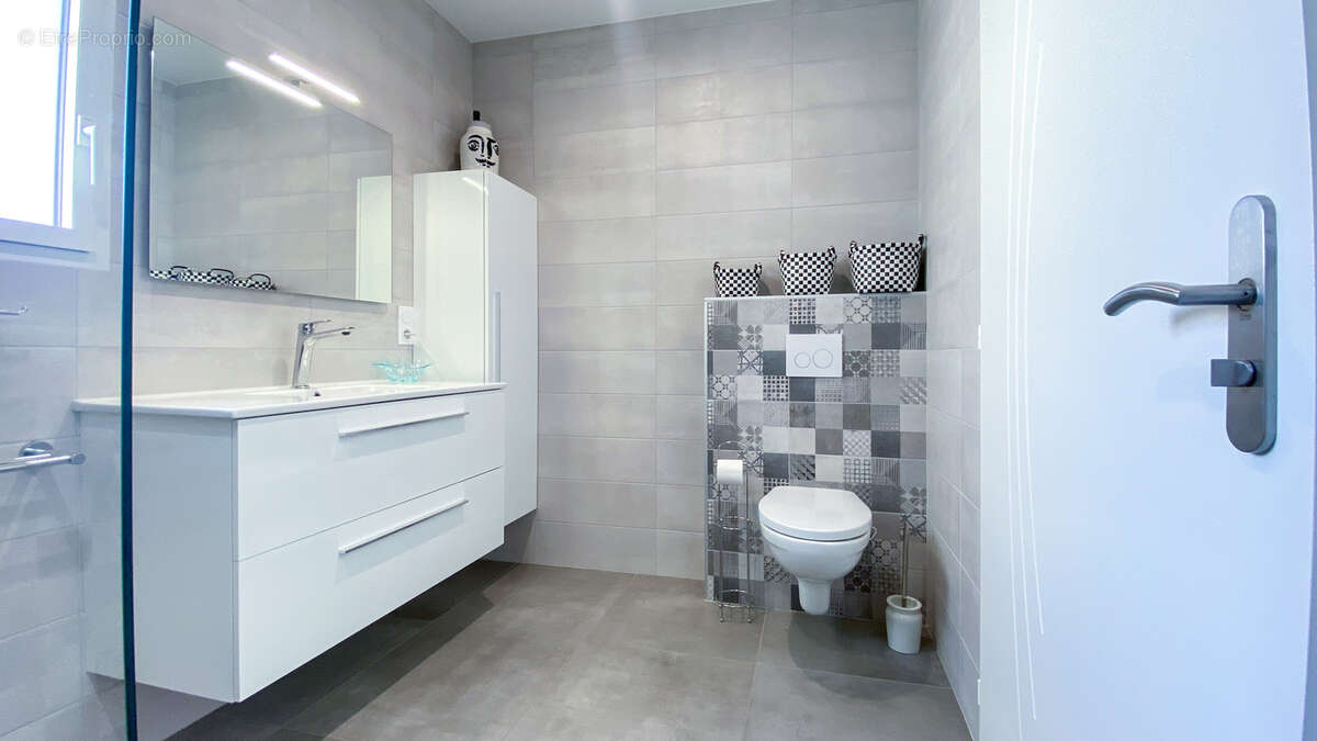 Maison à SAINT-VINCENT-SUR-JARD