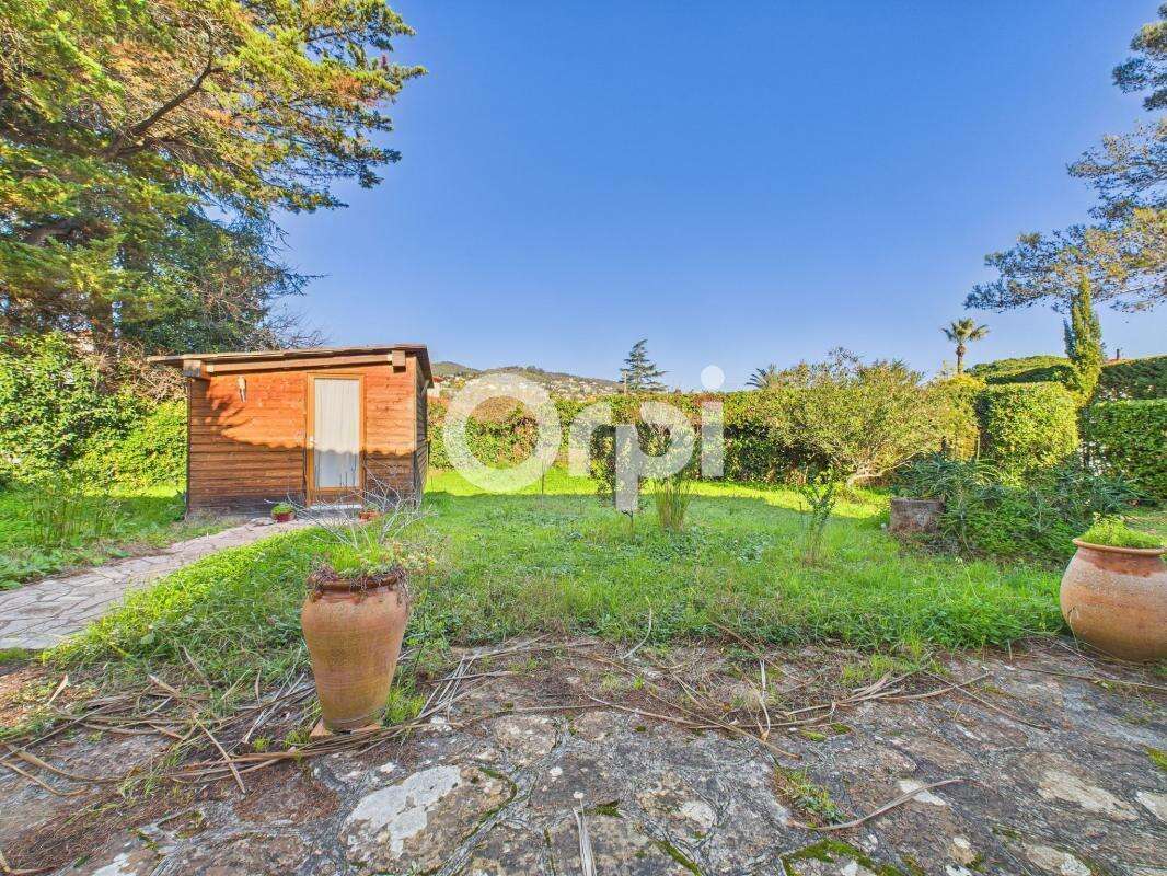 Maison à MANDELIEU-LA-NAPOULE