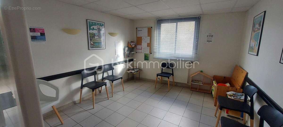 Immeuble mixte dans le centre ville de divatte sur loire - photo 7