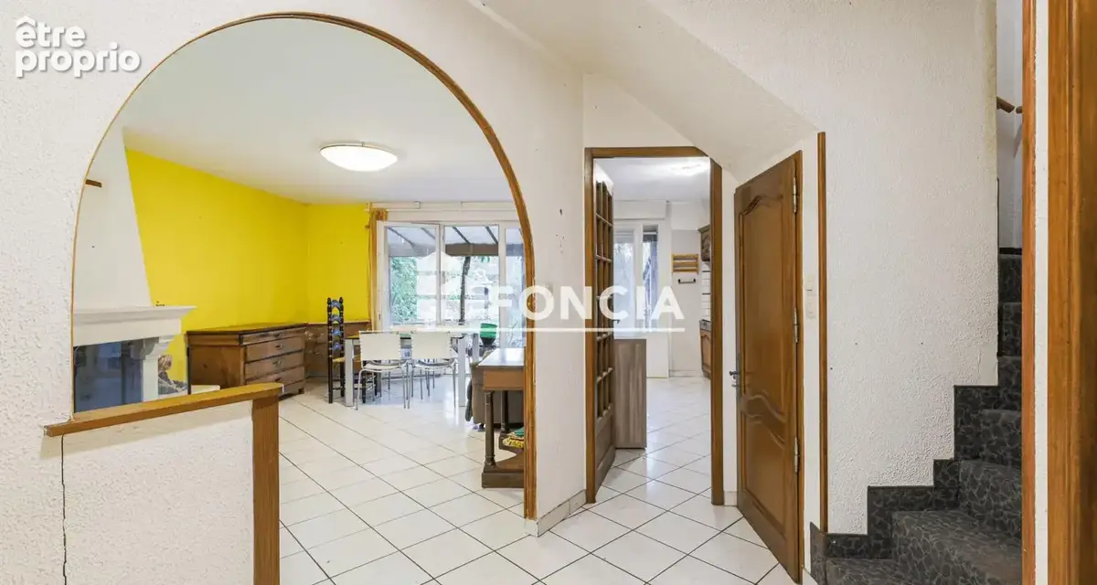 Grenoble – maison t5 96 m² – 4 chambres – jardin sud – garage – pompe à chaleur – dpe c - photo 2