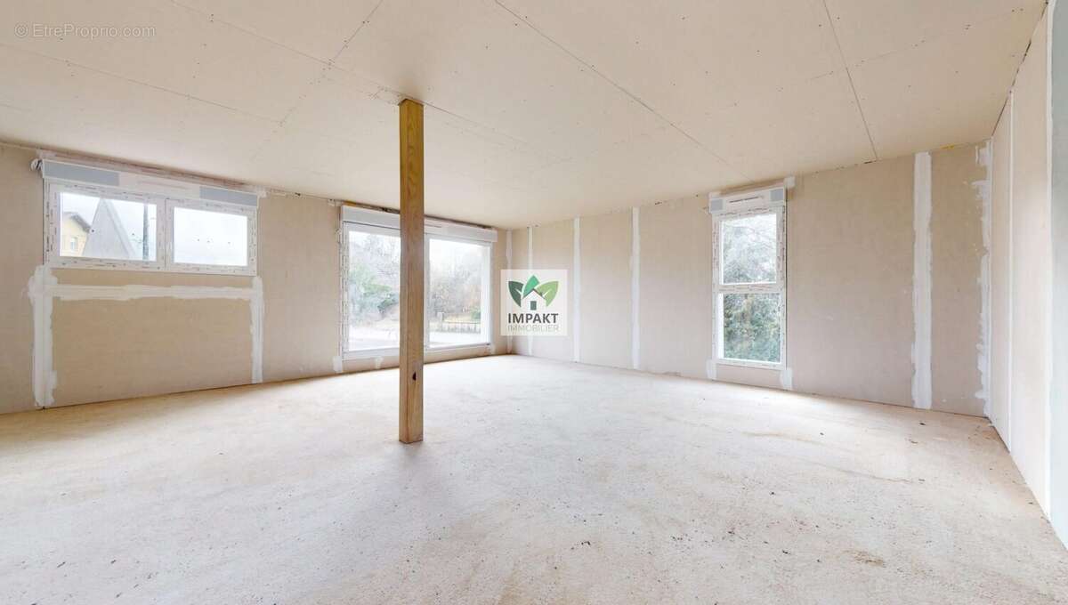 Maison à SERMAMAGNY