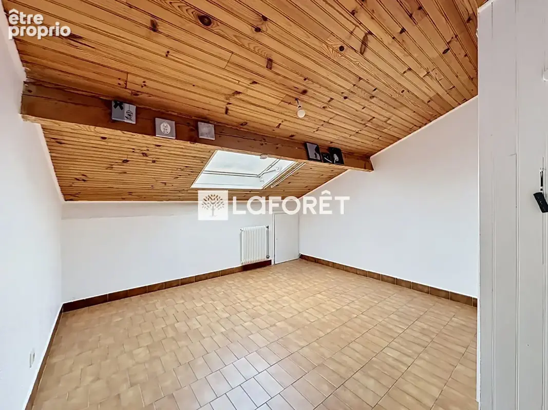 Le Boucanet - Duplex T4  avec place de parking - photo 7