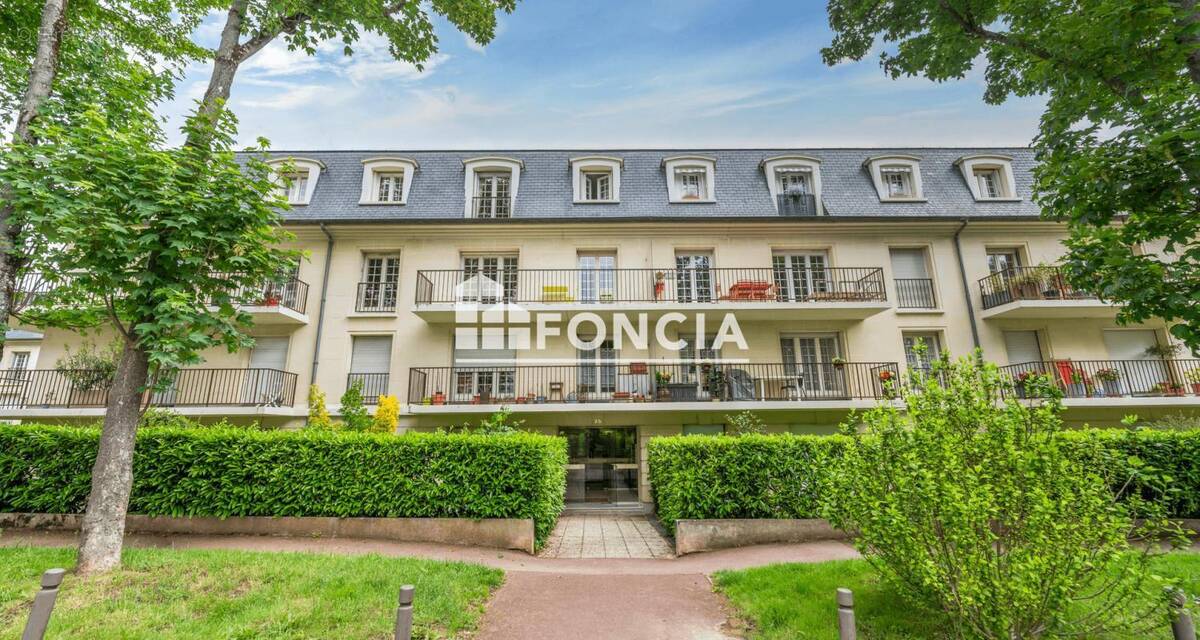 Appartement à CHATENAY-MALABRY