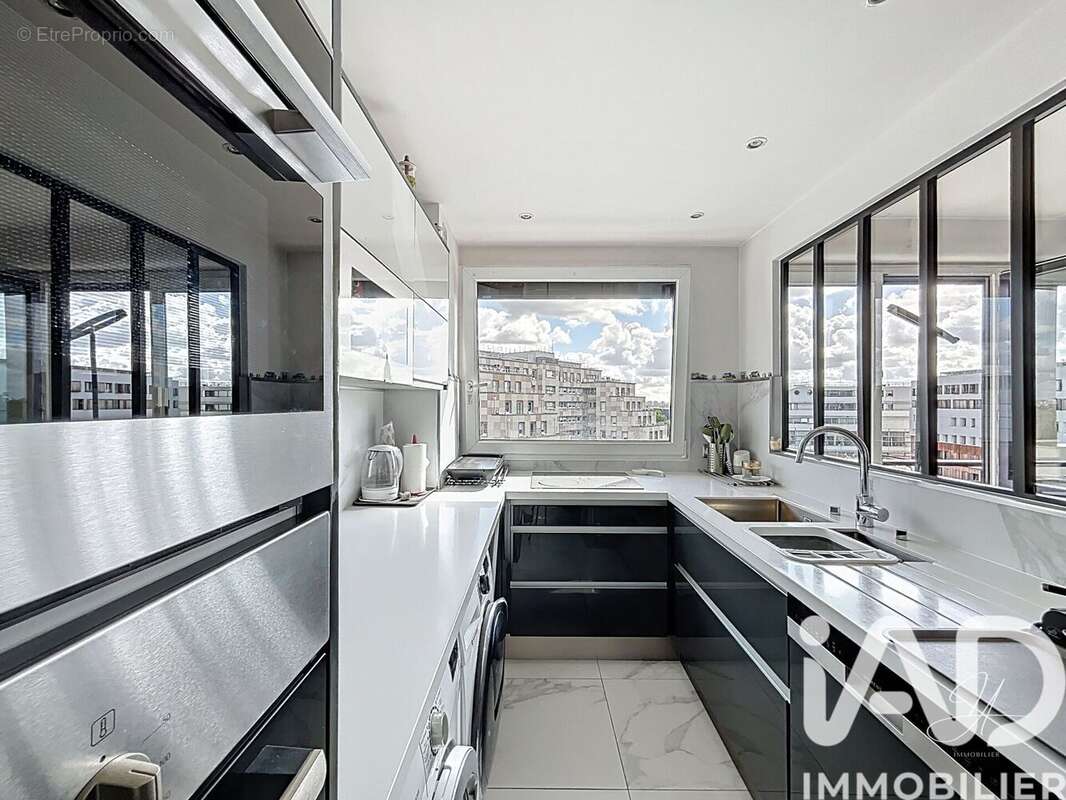Photo 2 - Appartement à MONTROUGE