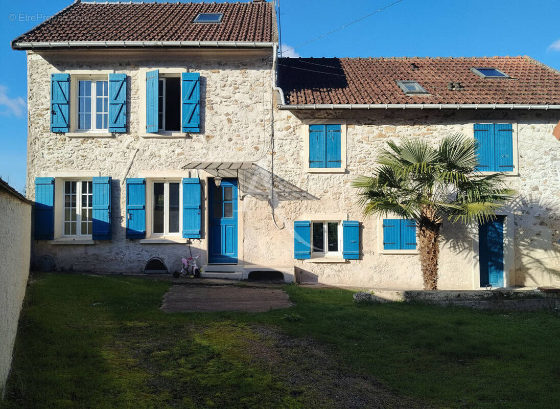 Maison à NANTEUIL-LES-MEAUX