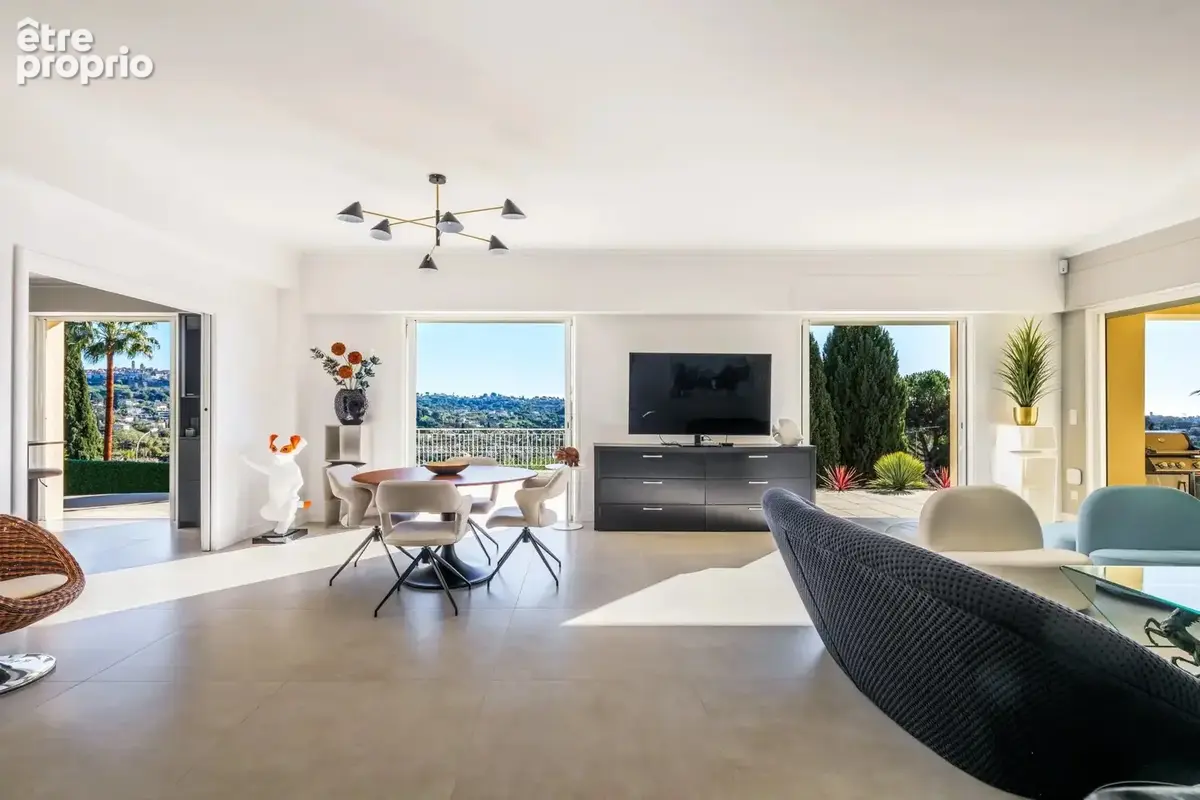 Villa 4 pièces de plain-pied à la Colle sur Loup - photo 3
