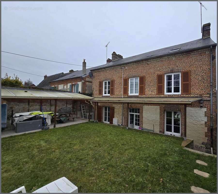 Photo 2 - Maison à LIVAROT