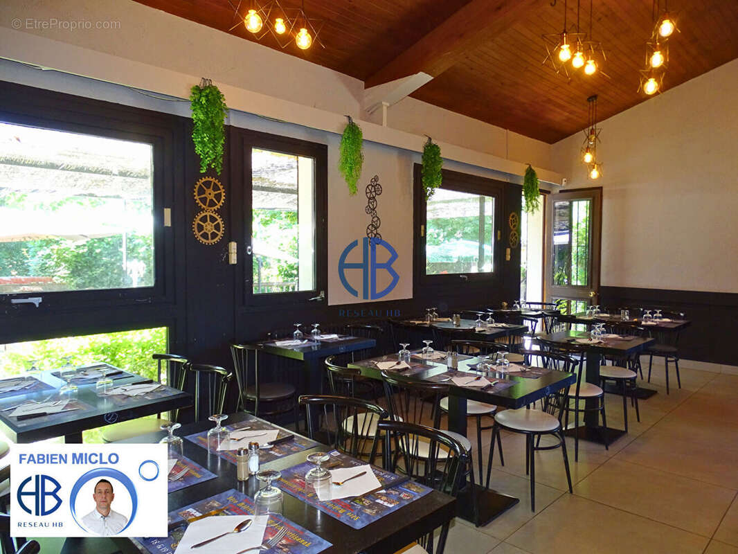 Fonds de commerce, bar, restaurant  LE RIVAL - photo 8