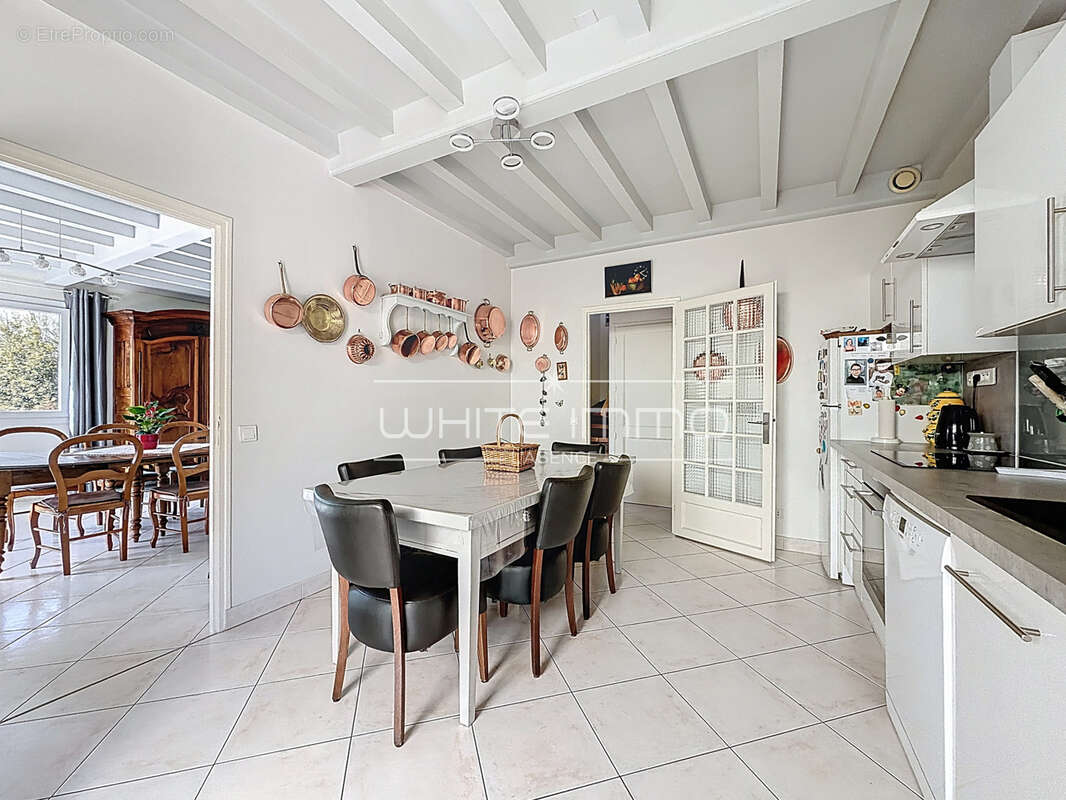 Maison à FRANCHEVILLE