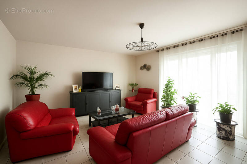 Maison à MONTLOUIS-SUR-LOIRE