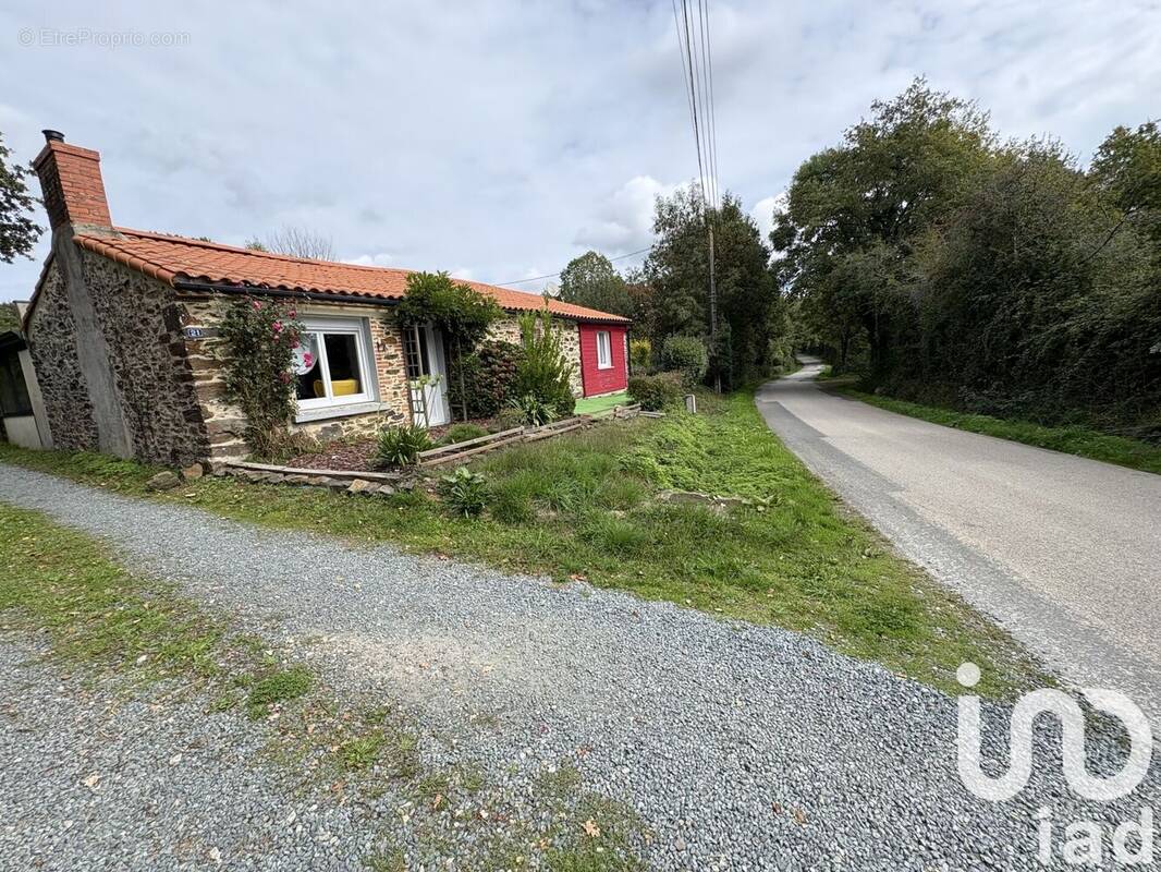 Photo 1 - Maison à LA BOISSIERE-DES-LANDES
