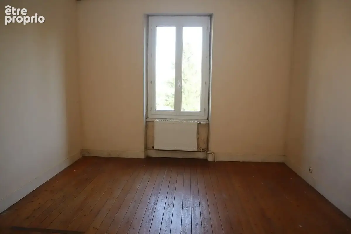 Maison 4 pièces 115 m² à vendre à Gy-Les-Nonains (45220) - photo 5