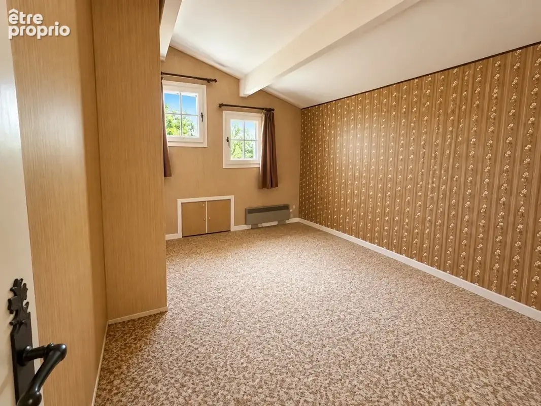 ROGNES  (13) Maison à vendre 105 M2 5 pièces, dépendance 35 m2, Garage Piscine - photo 11