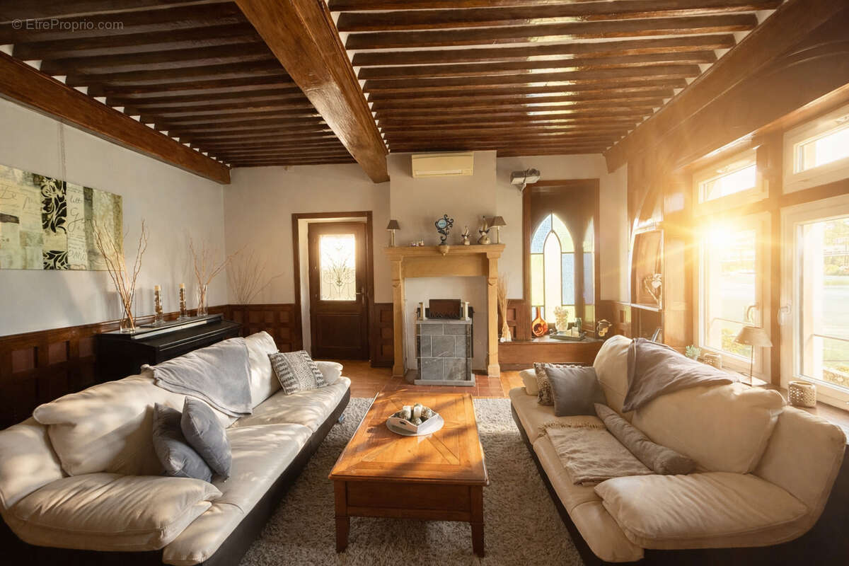 Maison à CONDRIEU