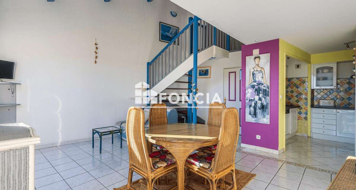Appartement à BORMES-LES-MIMOSAS