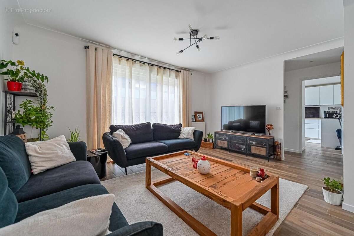 Photo 2 - Maison à ALFORTVILLE