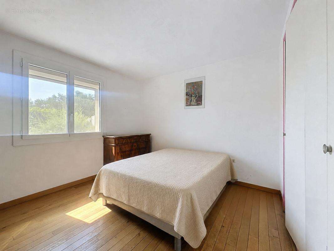 Sur les hauteurs d'aramon maison indivduelle t6 165m ² sur 886 m² - photo 10