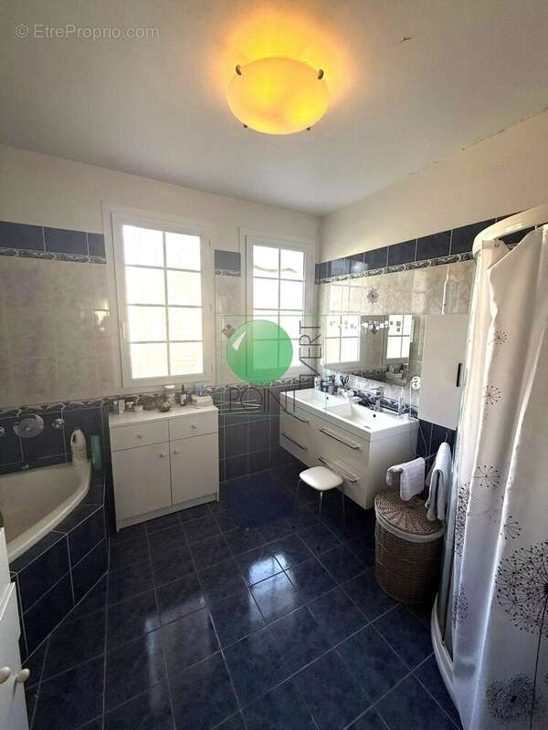 Maison à BALLANCOURT-SUR-ESSONNE