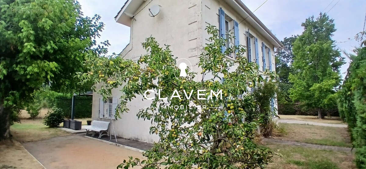 Maison à CAVIGNAC