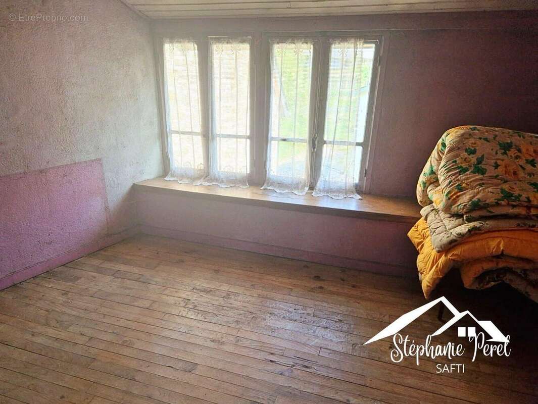 Maison 105 m² à Feniers  - photo 9