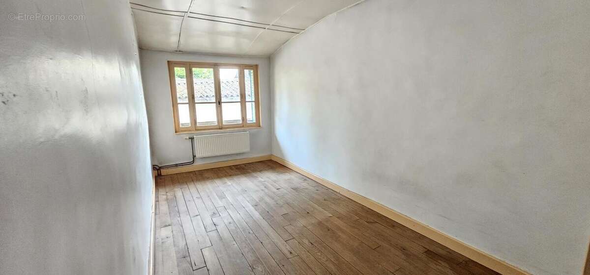 Maison à LOIRE-SUR-RHONE