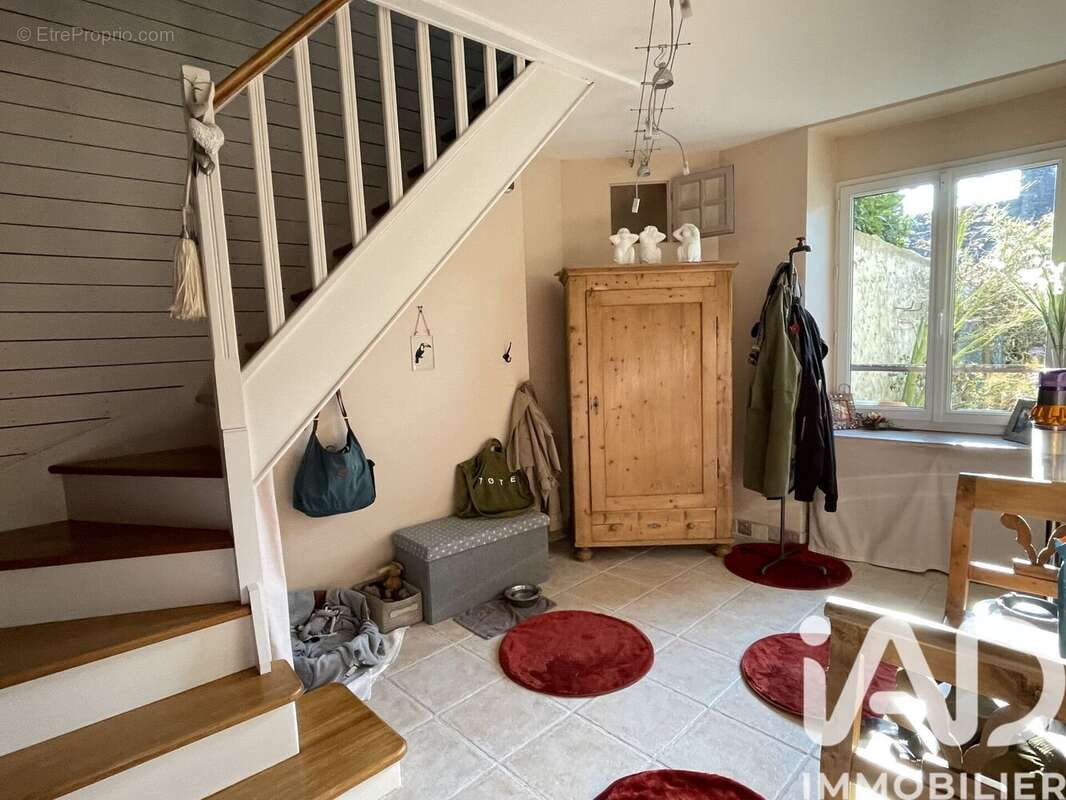 Maison 136 m² à Echouboulains  - photo 8