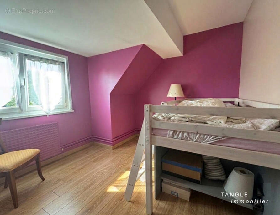 Maison 110 m² à Toufflers  - photo 8