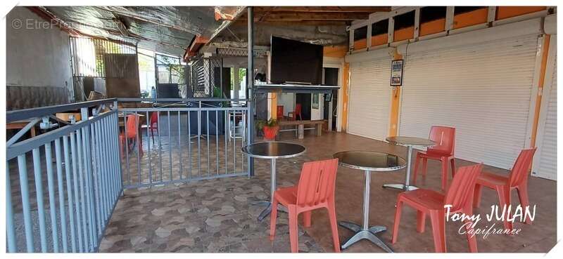 Commerce à VIEUX-HABITANTS