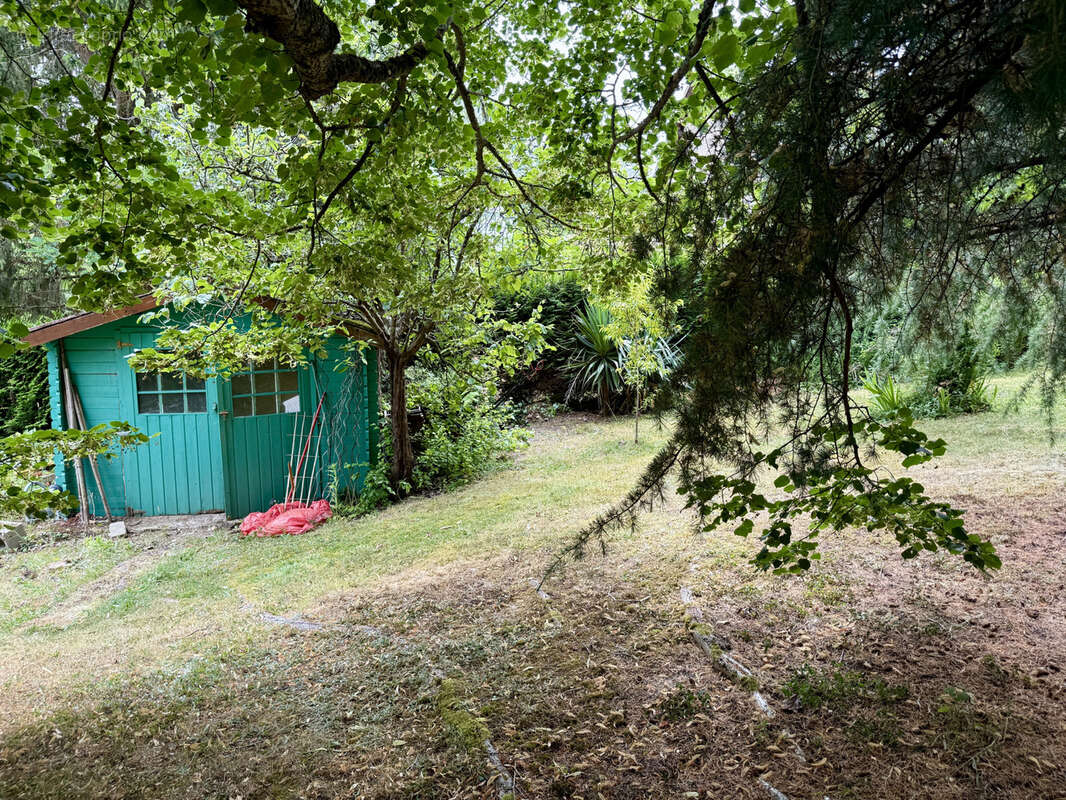 Magnifique propriété type 6 sur 1900 m2 de terrain sur sous-sol total - photo 15