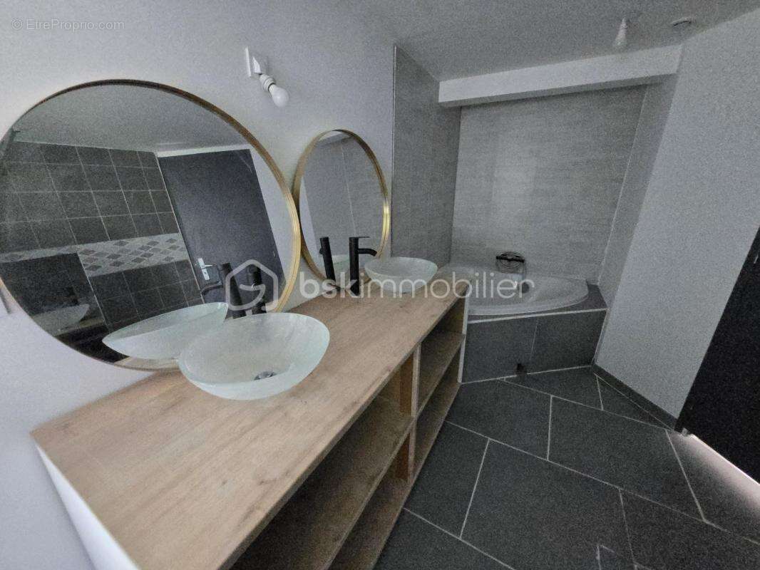 Maison à SAINT-LEGER-DES-VIGNES