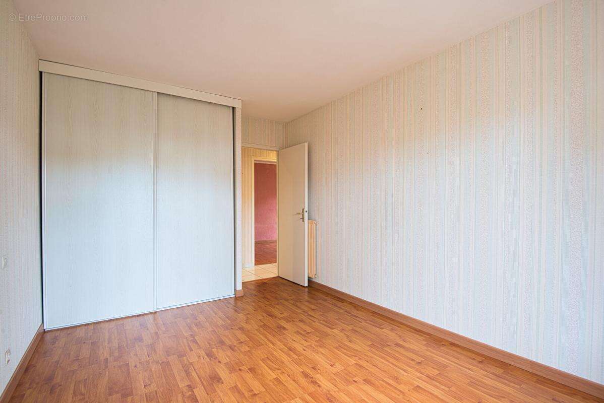 Maison à BOUGUENAIS