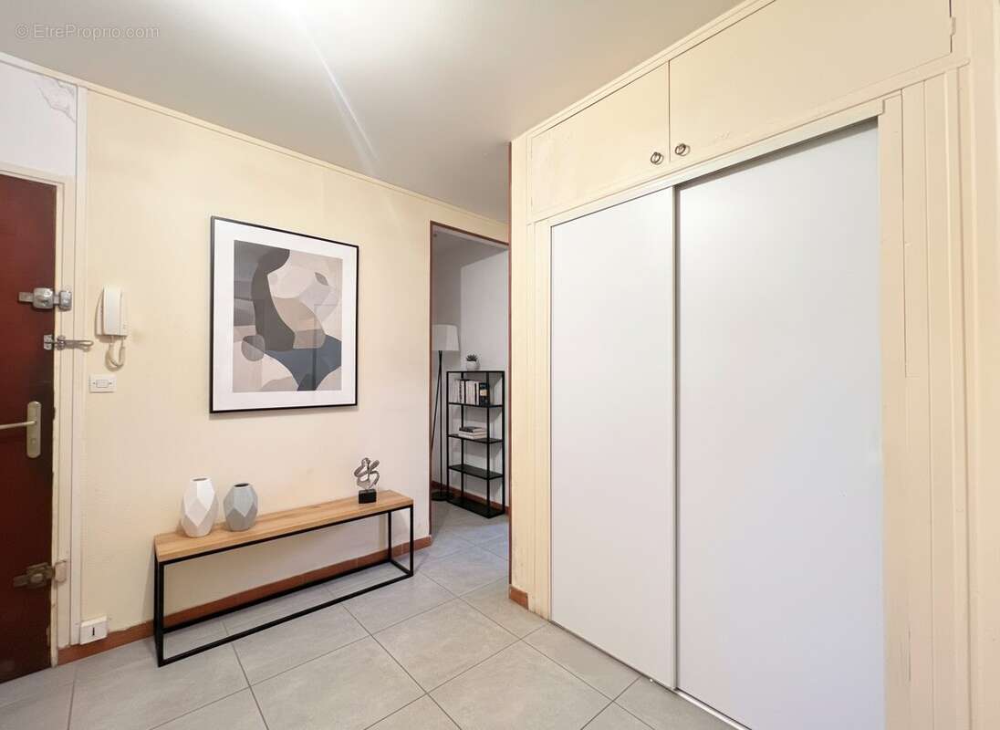 Appartement à HEROUVILLE-SAINT-CLAIR